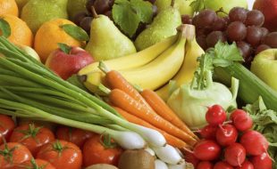 Fruits & Vegetables that Help You to Reduce Weight